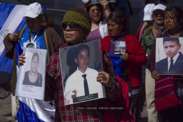 Madres-Centroamericanas-Foto Moysés Zúñiga Santiago-12